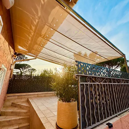 Climatise, Terrasse, Parking Prive, 50m De La شقة