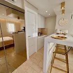 Apartment Climatise, Terrasse, Parking Prive, 50m De La
