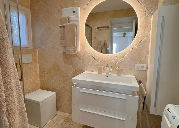 Climatise, Terrasse, Parking Prive, 50m De La Appartement *