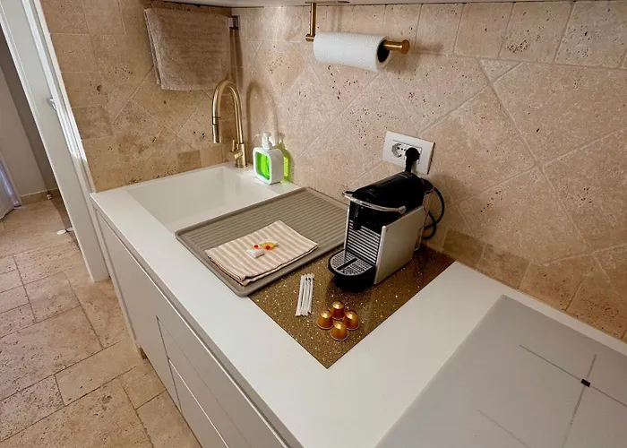 Climatise, Terrasse, Parking Prive, 50m De La Appartement Saint-Tropez